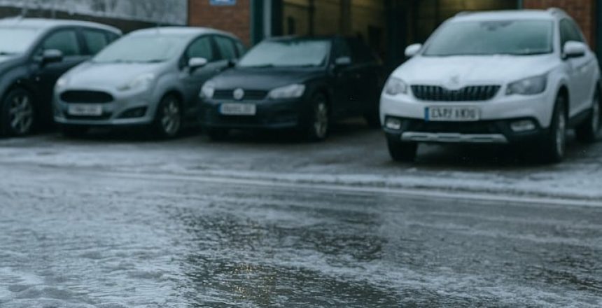 icy road car garage